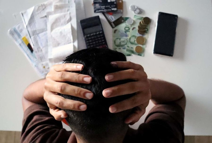 Revisión de obligaciones fiscales y situación de insolvencia económica